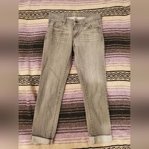Old Navy size 2 The Diva light gray